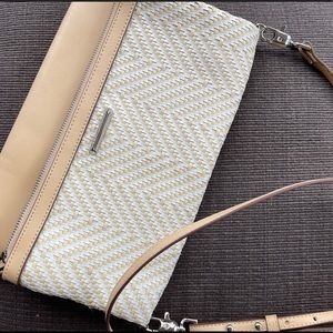 Stella & Dot Waverly 3 in 1 Woven Crossbody BIN17